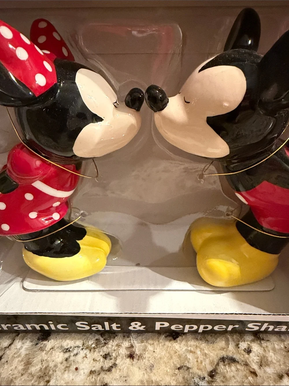 Disney pair ceramic